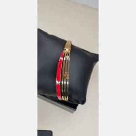 اسوارة ماركة