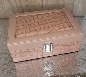 صندوق اكسسوارات