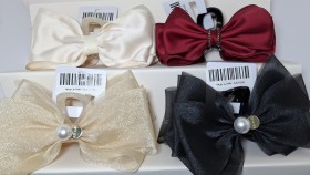 ملقط شعر ببيونه كبير