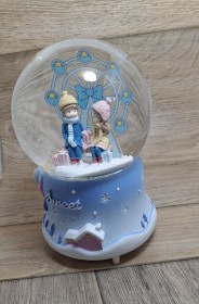 بلورة حجم كبير