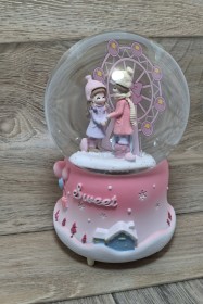 بلورة حجم كبير