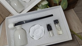 بكج حجر معطر مع مزهريه سيراميك